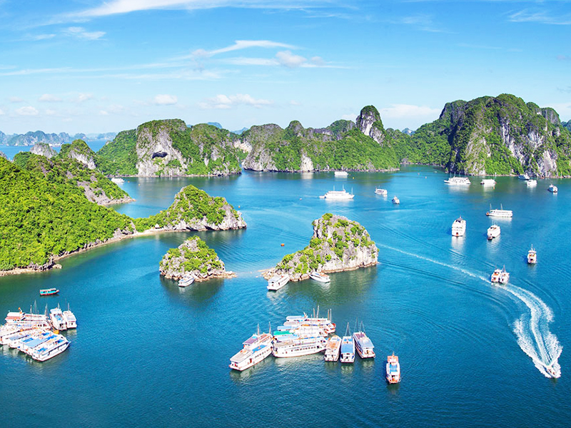 Vịnh Lan Hạ là nơi đáng đến ở Đông Nam Á